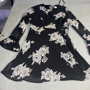 Xhilaration long sleeve black dress